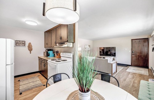 Green Bay Apartment | Newly Renovated, Boho-Chic Upper Suite