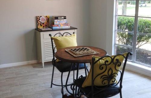 Braeswood Place House | Newly Renovated Braeswood Gem -Near Medical Center