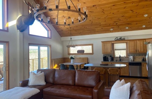 Prattsville Cabin | Newly Renovated Cabin on the Mountain