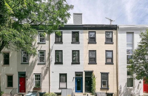 Washington Square West House | Newly Renovated Center City Spacious Home
