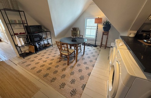 Ocean Grove Apartment | Newly renovated cheery 1BR vacation rental with private outdoor deck!