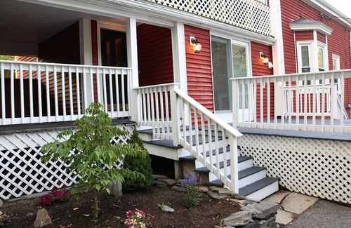 Back Cove Apartment | Newly Renovated, Classy, and Elegant!
