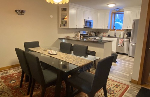 Wilmington Condo | Newly Renovated Condo on Haystack Golf Course, and 15 min. from Mt. Snow
