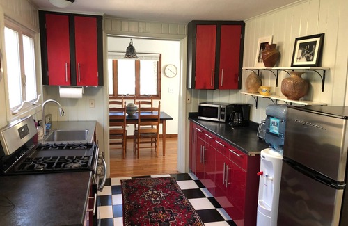 Northwest Harwinton Cottage | Newly renovated cottage on the lake!