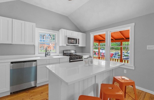 Alton Cottage | Newly Renovated Cottage 4 in Alton Bay, NH