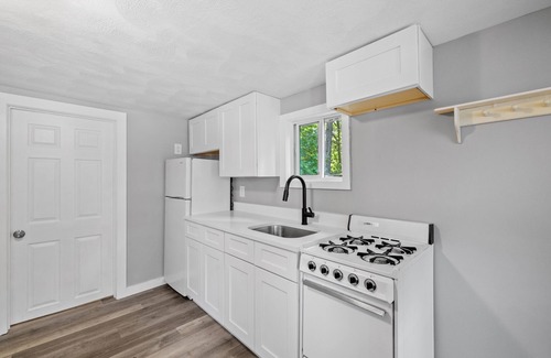 Alton Cottage | Newly Renovated Cottage 7 in Alton Bay