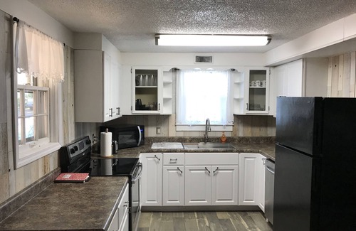 Alderson House | Newly Renovated Country Home Located near Greenbrier River
