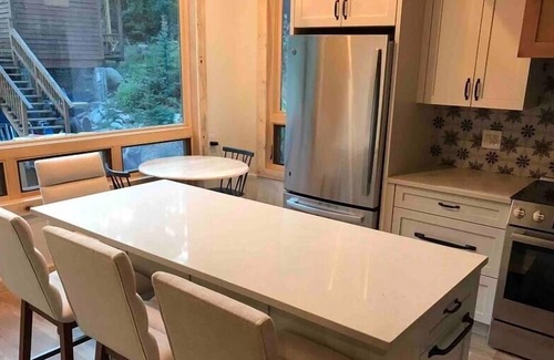 Almont House | Newly Renovated Creekside Cabin!
