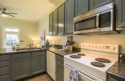 Eastside Condo | Newly Renovated Downtown Condo with Private Patio
