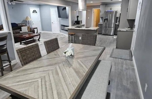 Blytheville House | Newly renovated family home in quiet neighborhood