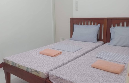 Dumaguete House | NEWLY RENOVATED! Felipa Beach - Kalachuchi