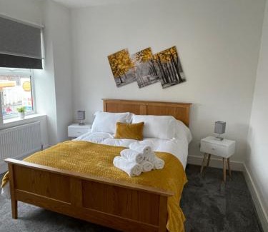 Ashtead Apartment | Newly renovated flat in Ashtead