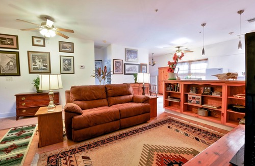 Dorchester County House | Newly Renovated free-standing Barn