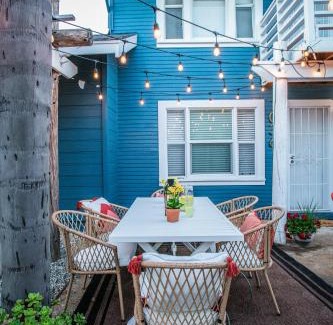 Willmore Apartment | Newly Renovated Gem Mins to Convention Center, Beaches and Downtown LB A