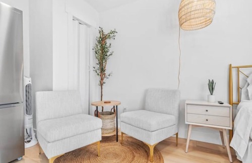 Ybor City Apartment | Newly renovated gorgeous guesthouse! Spacious and clean!