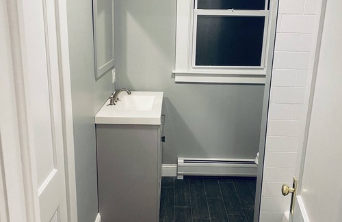 Bulls Head House | Newly Renovated Home For Rent