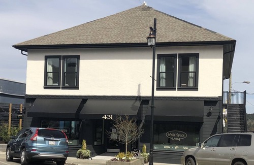 Ladysmith Apartment | Newly renovated Historical Ladysmith Building