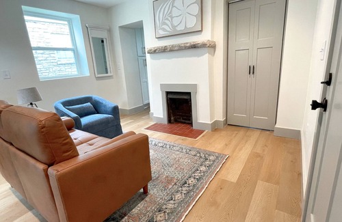 Pulaski House | Newly renovated, historic Carriage House in downtown Pulaski