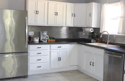 Temple House | Newly Renovated Historic Gem - 10 Minutes from Scott & White Medical Center
