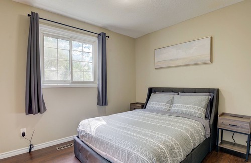 Brampton House | Newly Renovated Home (Family Friendly; Easy access to the Greater Toronto Area)
