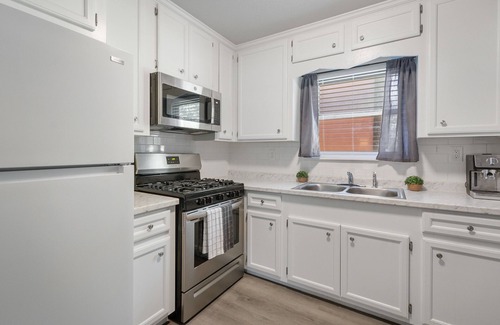Richwood House | Newly Renovated Home Near Hospital, Chemical Plant, and College