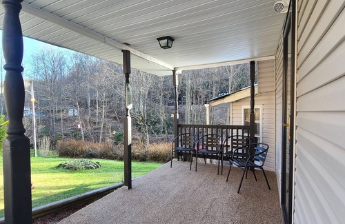 Hiawatha House | Newly Renovated home near the Hatfield-McCoy and Outlaw Trails in Southern WV