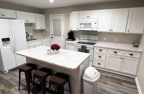 Greenwood House | Newly renovated home & guest house with game room.