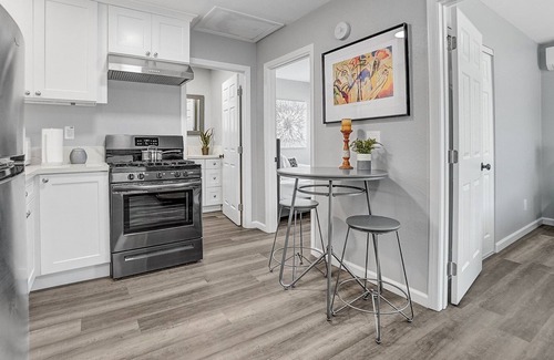 West Covina House | NEWLY Renovated Home | Queen Bed | Minutes from West Covina Mall | 2BR/1BA