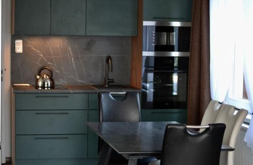Jirny Apartment | Newly renovated house near Prague