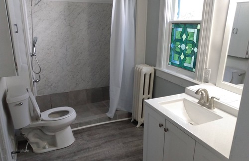 Saginaw House | Newly renovated house near Saginaw Downtown