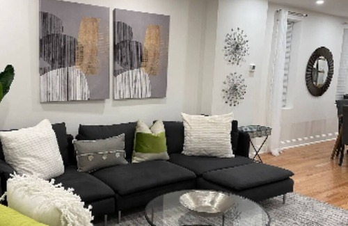 Germantown House | Newly Renovated Luxury Home Away From Home