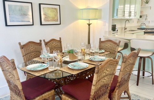 West End Village House | Newly Renovated Luxury West End Home Steps to Mead’s Bay and the Four Seasons.