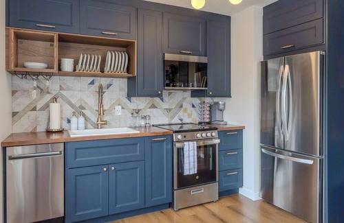East Clayton Condo | Newly Renovated Mid Century Modern Coach House
