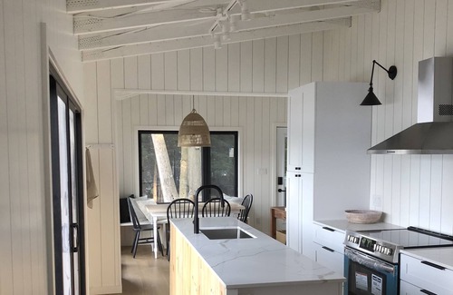 Bracebridge Cottage | Newly-Renovated Muskoka Island Cottage Steps From Water