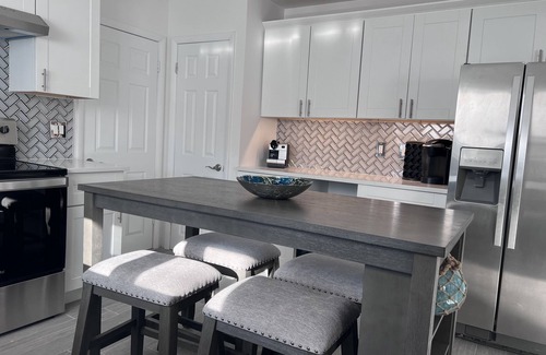 Cutchogue House | Newly renovated North Fork beach house! 5 mins from the beach w/new game room