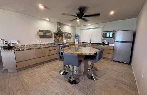 Zona Hotelera Condo | Newly Renovated Ocean View White Sand Beachfront 3 Bed 3 Bath Two Level Condo