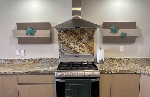 Zona Hotelera Condo | Newly Renovated Ocean View White Sand Beachfront 3 Bed 3 Bath Two Level Condo