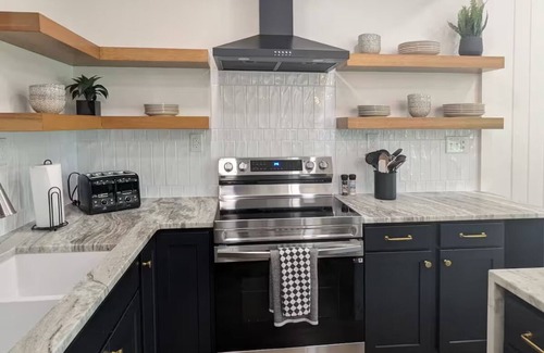 New Paris Cabin | Newly Renovated OH Lodge Retreat + Lake Access in New Paris, OH