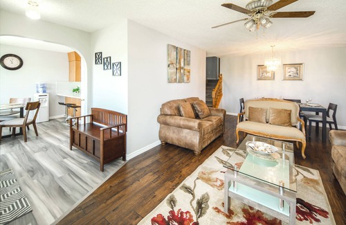Calgary House | Newly renovated! Perfect location! BBQ! King bed!