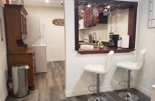 Brighton Apartment | Newly renovated private basement appartment. 2 bedrooms, 2 bathroom w/jetted tub