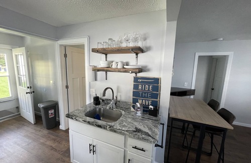 Stanwood House | Newly Renovated Riverfront Cottage w/Private Dock