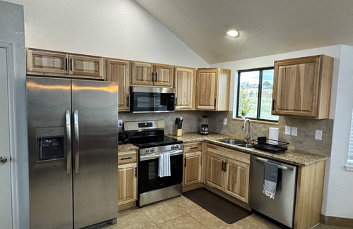 West Westminster House | Newly Renovated Rocky Mountain Vibe home