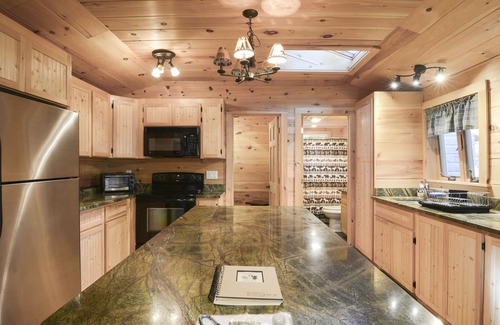 Chocorua Cabin | Newly Renovated Rustic Cabin