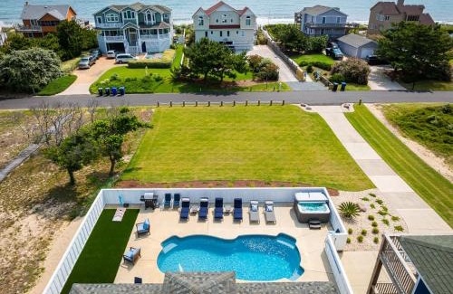 Carolina Dunes House | Newly Renovated Semi-Oceanfront Duck Home With Pool