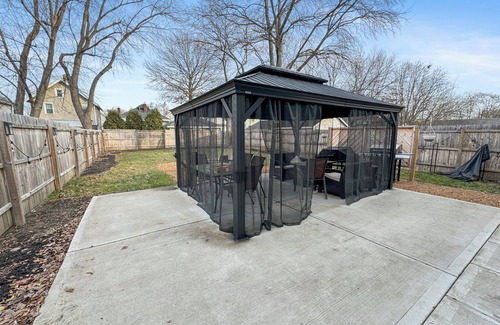 Oakley House | Newly renovated Spacious & Cozy 3Bd Home in Oakley