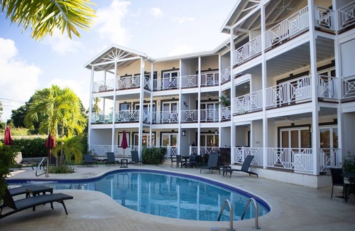 Weston Condo | Newly Renovated - Spacious 3 Bedroom on West Coast (Lantana 39)
