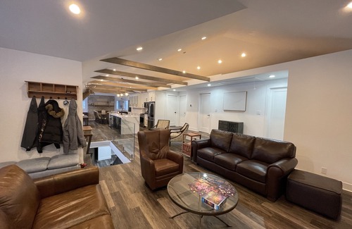 Bass Lake House | Newly renovated spacious private farmhouse 5 min from lake.