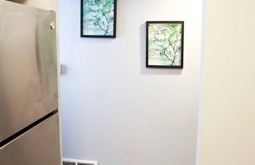 Forest Park Apartment | Newly Renovated Stay Minutes From Airport & City