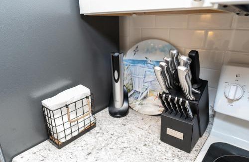 Saint Helena Island House | Newly Renovated Sunsuite! Centrally Located with Resort Access!