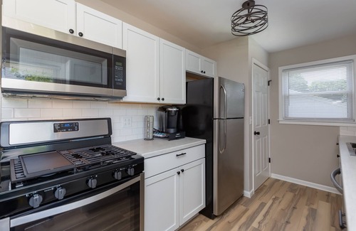 Bettendorf House | Newly Renovated,Super Clean,3BR, Great Location
